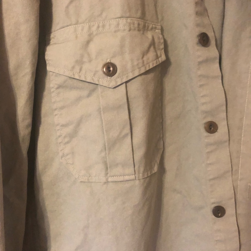Men’s button down - Picture 3 of 3
